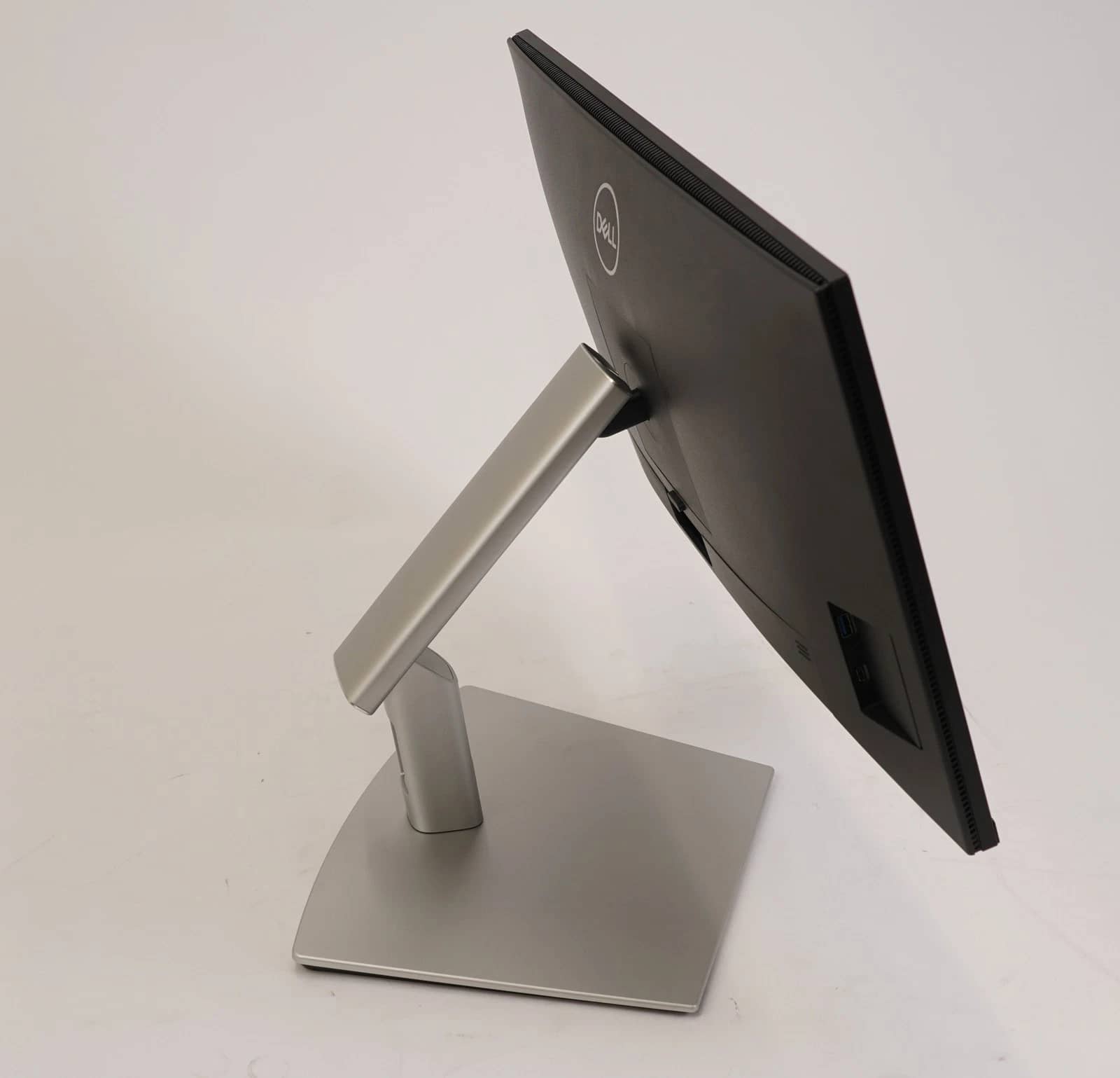 Dell P2424HT Monitors For parts or not working