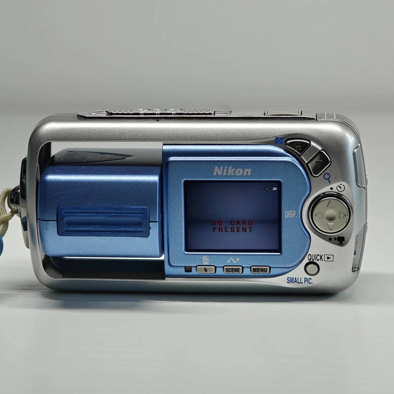 Nikon COOLPIX 2500 Digital Cameras Silver Used - Good Body Only