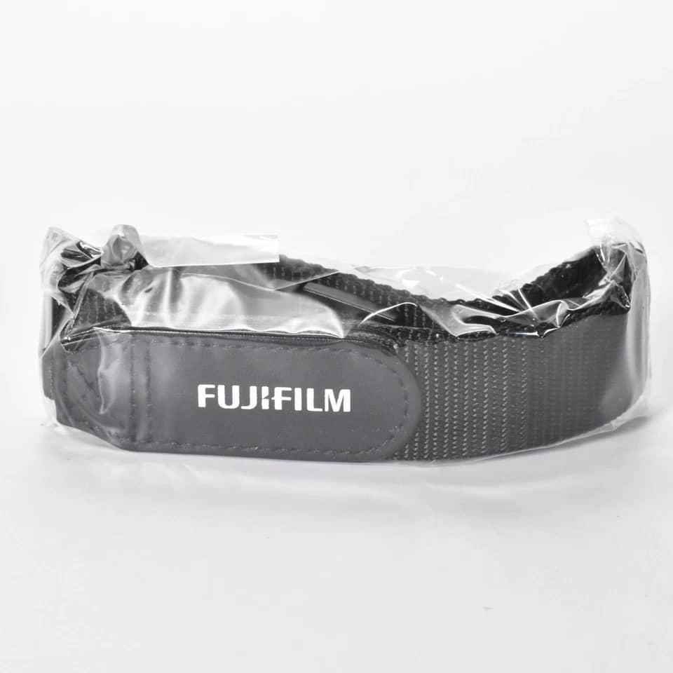 Fujifilm S700 Digital Cameras Black Open-Box Excellent Body Only