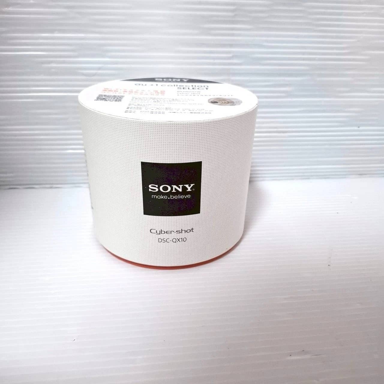 Sony DSC-QX10 Digital Cameras White New Body Only