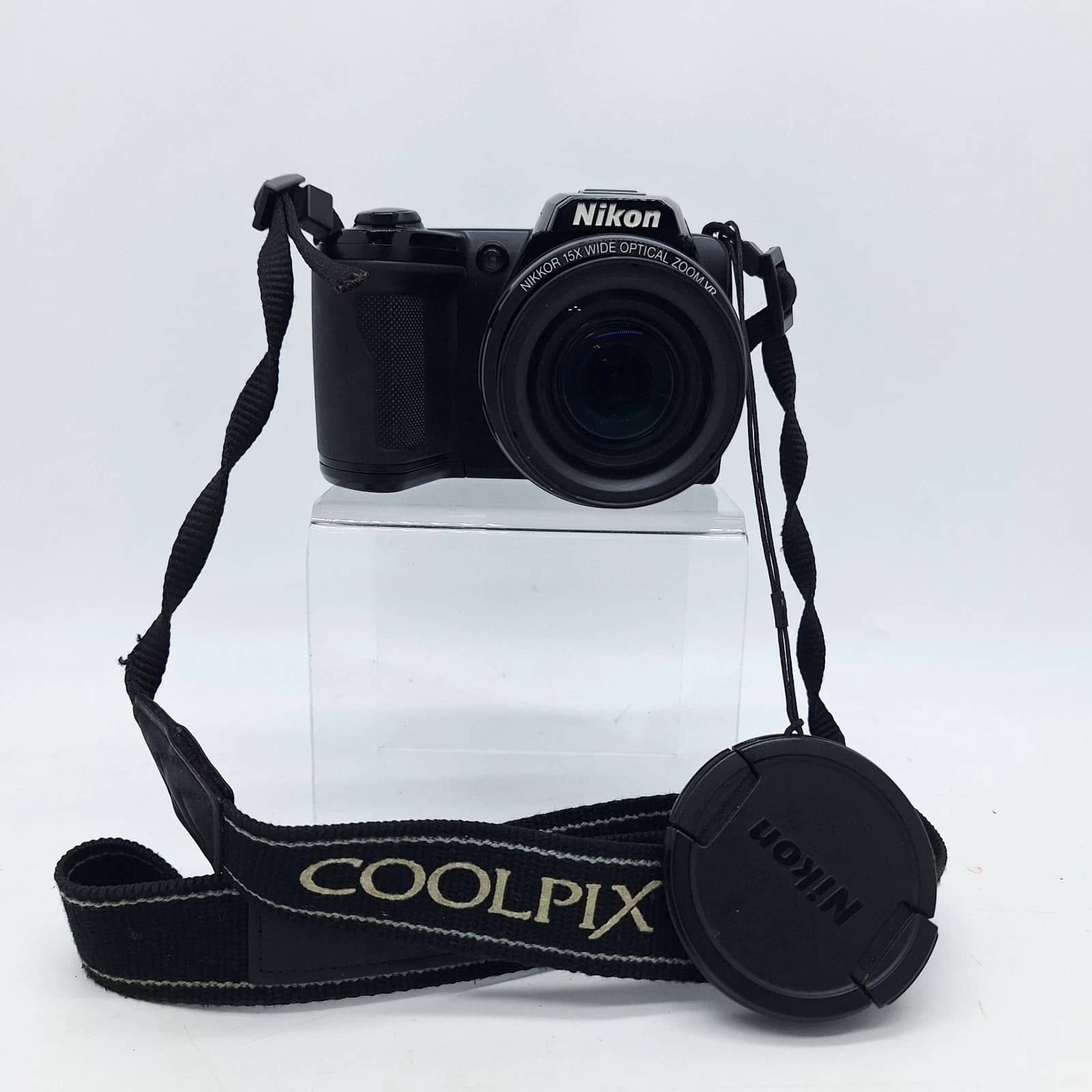 Nikon COOLPIX L105 Digital Cameras Black New Body Only