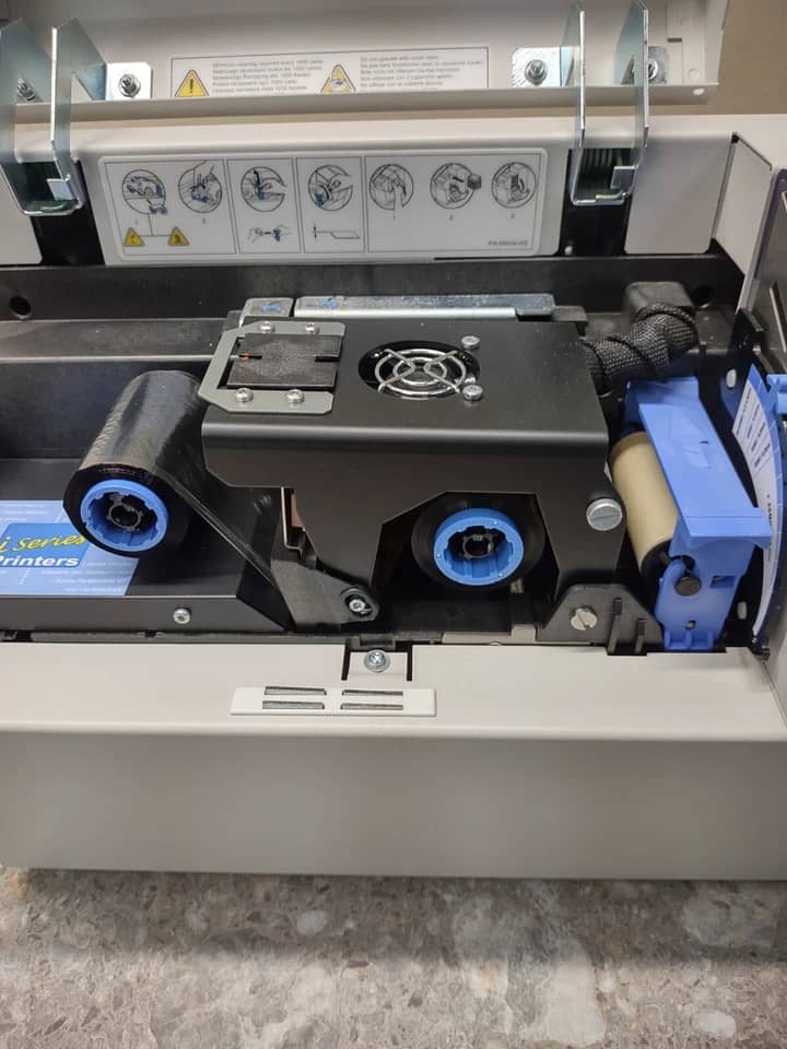 Zebra P330iUM Printers For parts or not working