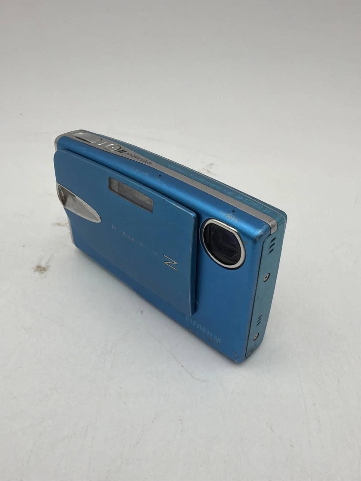 Fujifilm FinePix Z20fd Digital Cameras Green New Body Only