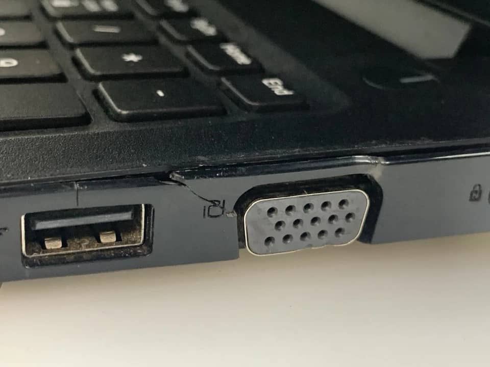Dell Latitude 3500 Computers
