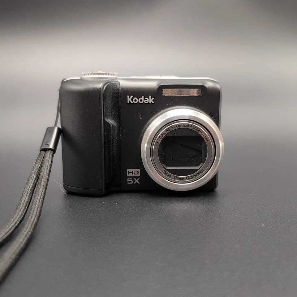 Kodak EasyShare Z1485 IS Digital Cameras Blue Used - Good Body Only
