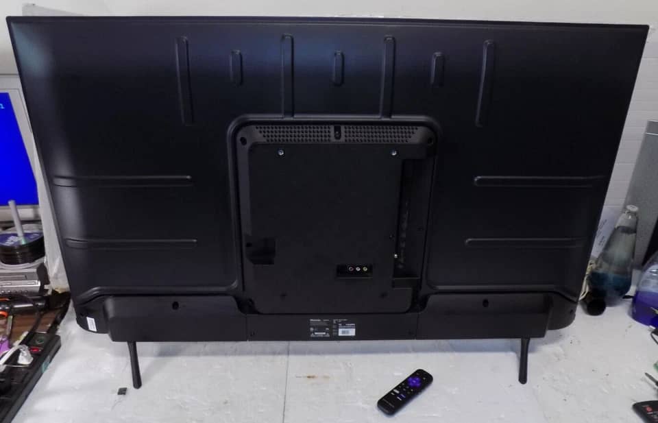 Hisense 50R6E4 TVs