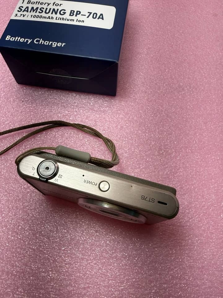 Samsung ST76 Digital Cameras Purple New Body Only