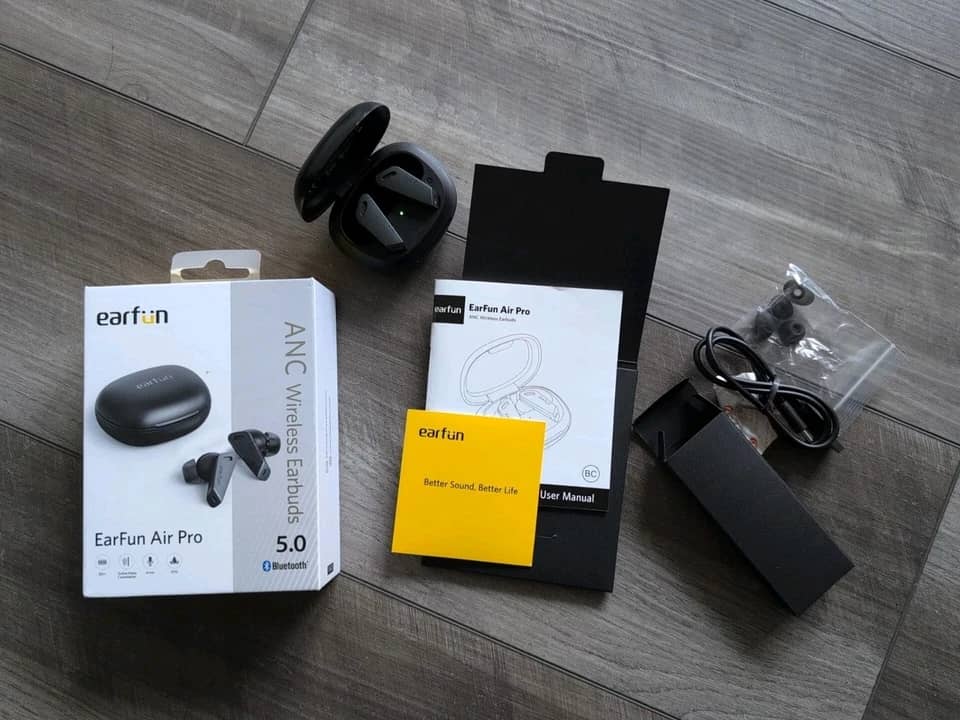EarFun Air Pro Headphones & Earbuds White New