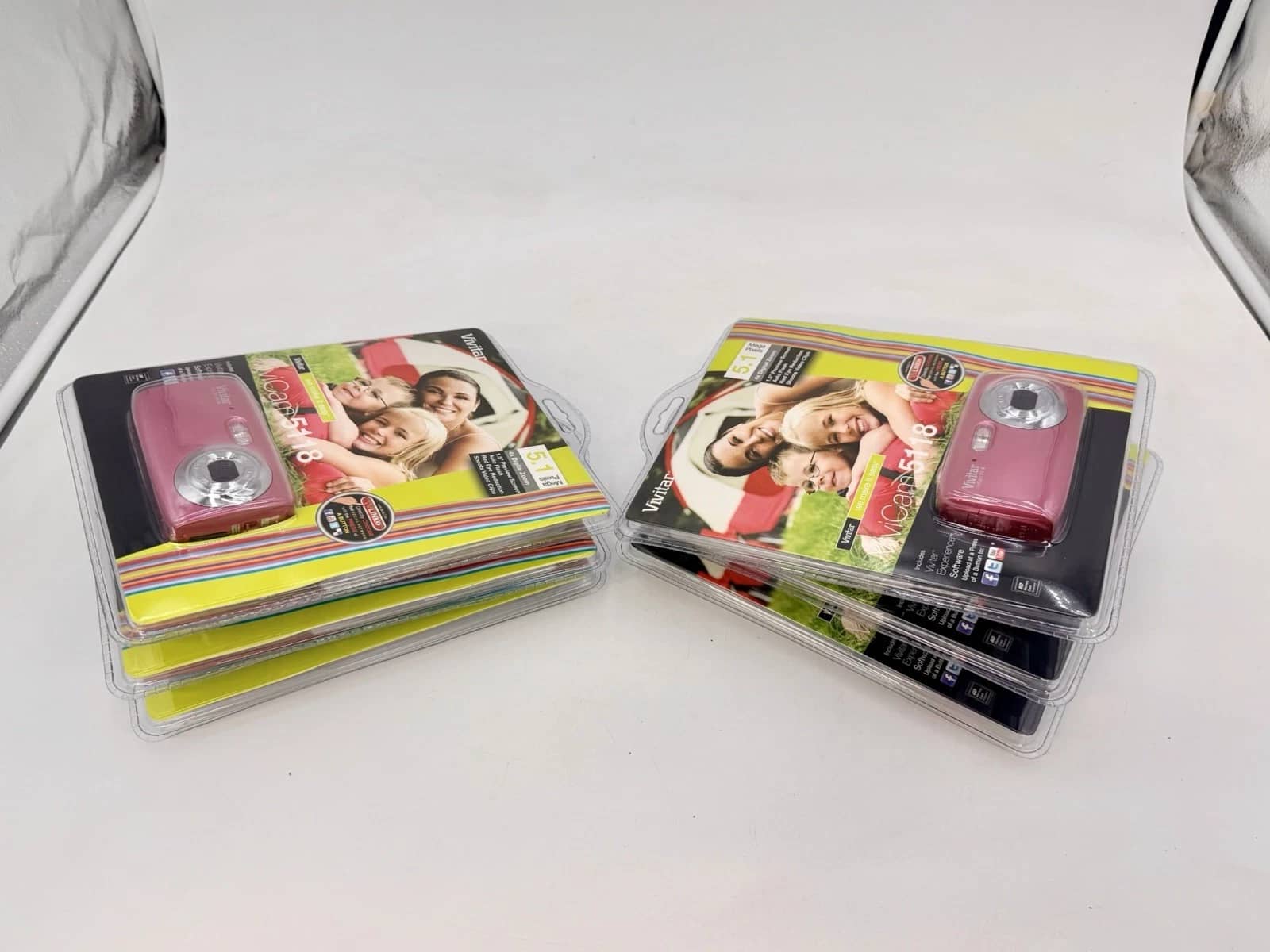 Vivitar Vivicam 5118 Digital Cameras Black New Body Only