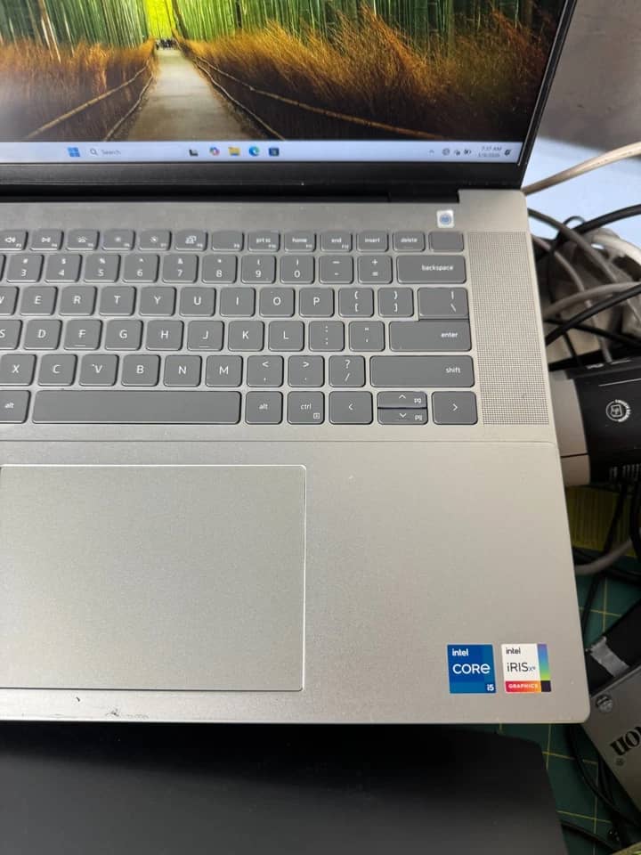 Dell Inspiron 16 5630 Computers