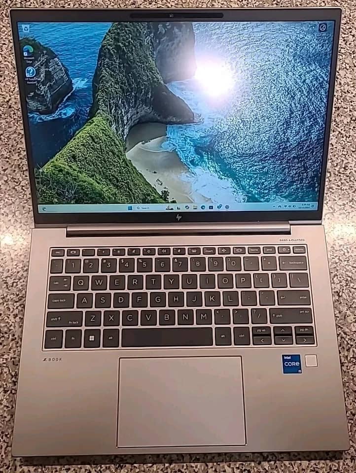 HP ZBook Firefly 14 G10 Computers