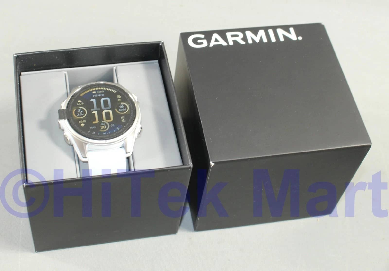 Garmin Fenix 8 AMOLED Smartwatches White 43mm New