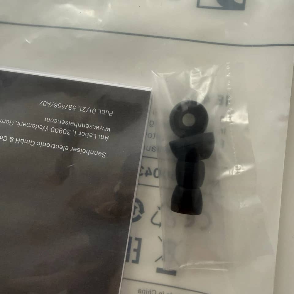 Sennheiser IE 4 Headphones & Earbuds Black New