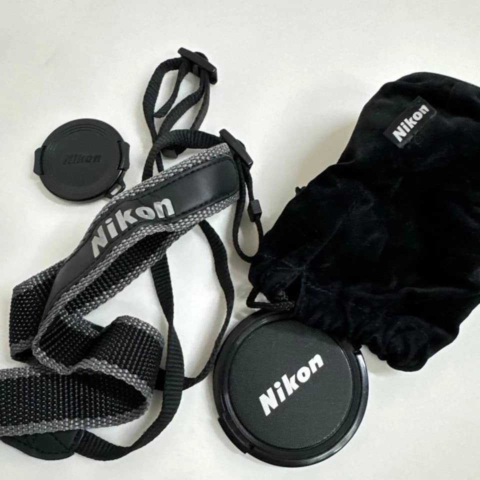 Nikon COOLPIX 5000 Digital Cameras Black New Body Only
