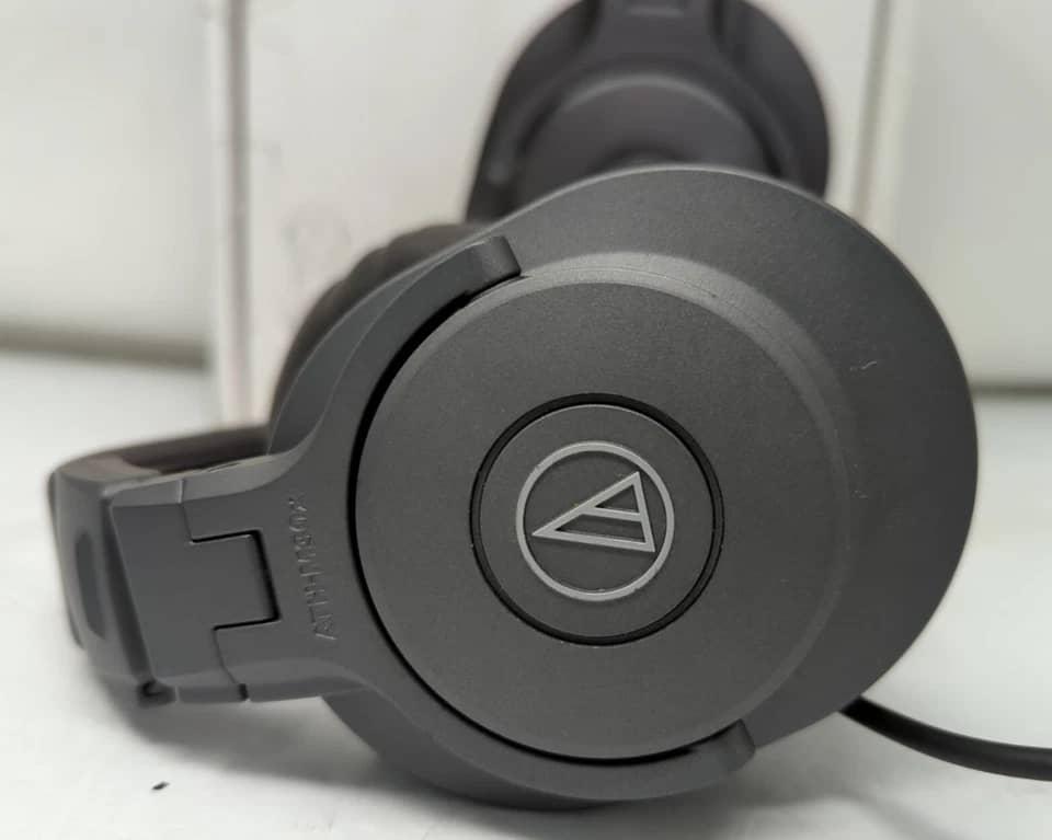 Audio-Technica ATH-M30x Headphones & Earbuds 