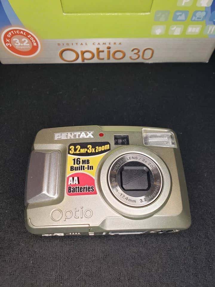 Pentax Optio 30 Digital Cameras Silver Used - Good Body Only