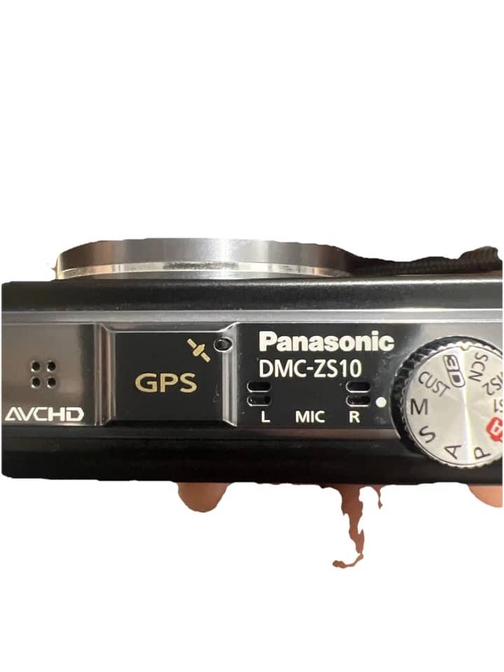 Panasonic Exilim EX-ZS10 Digital Cameras