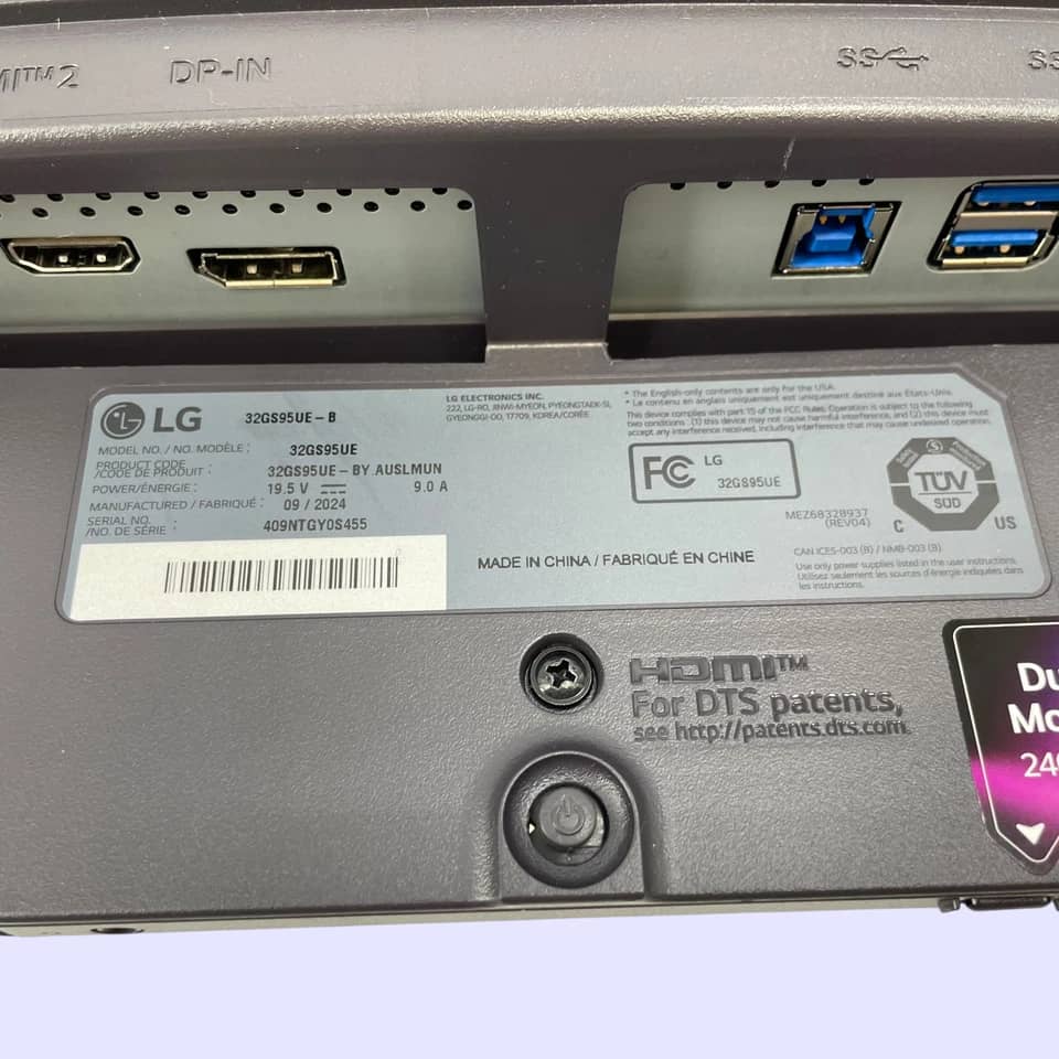 LG 32GS95UE Monitors