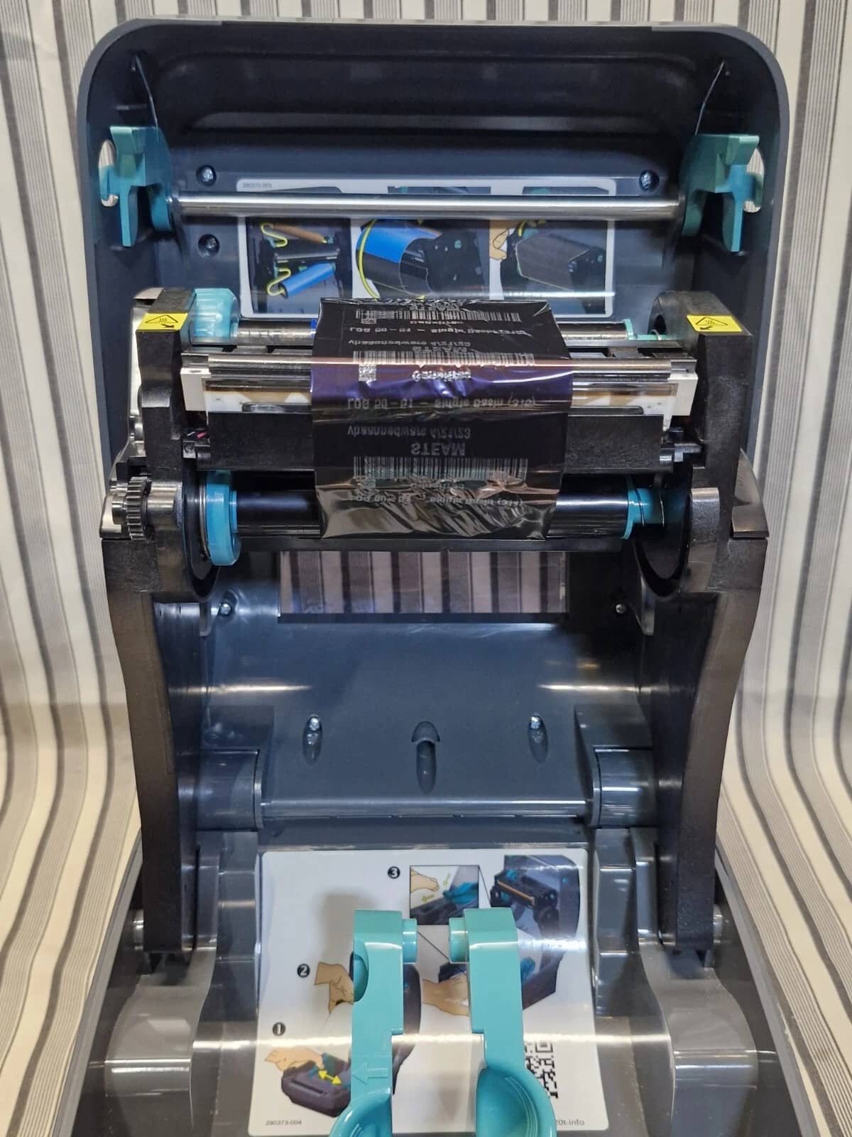 Zebra GX420t , GX42-102510-00GA Printers Used - Good
