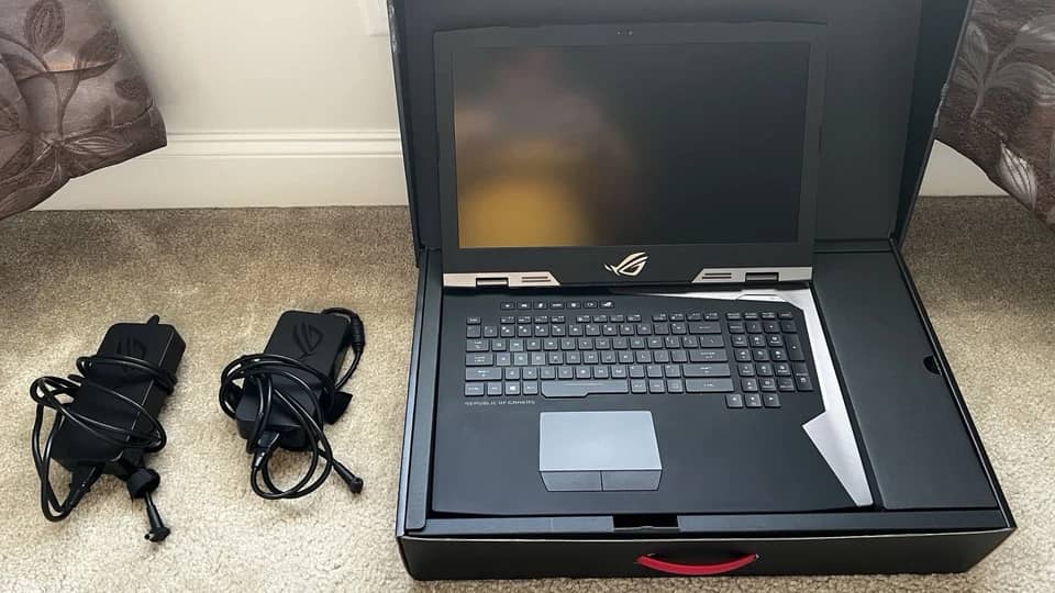 ASUS ROG Strix G703GX Computers