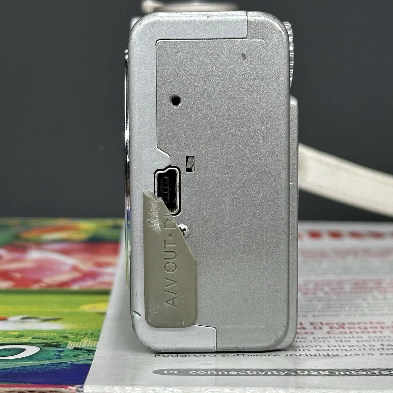 Canon PowerShot S400 Digital ELPH Digital Cameras Silver New Body Only