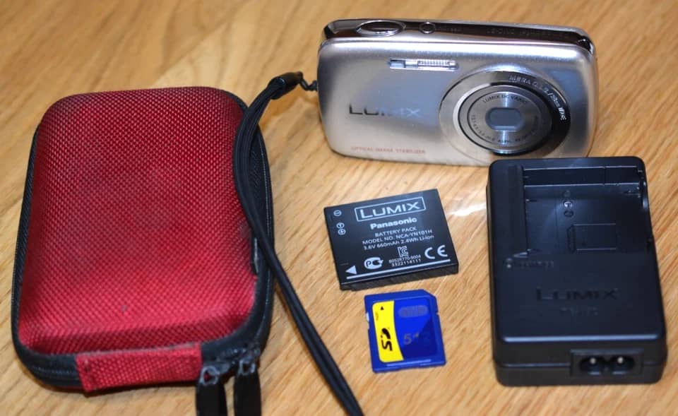 Zoom LUMIX S1H Digital Cameras