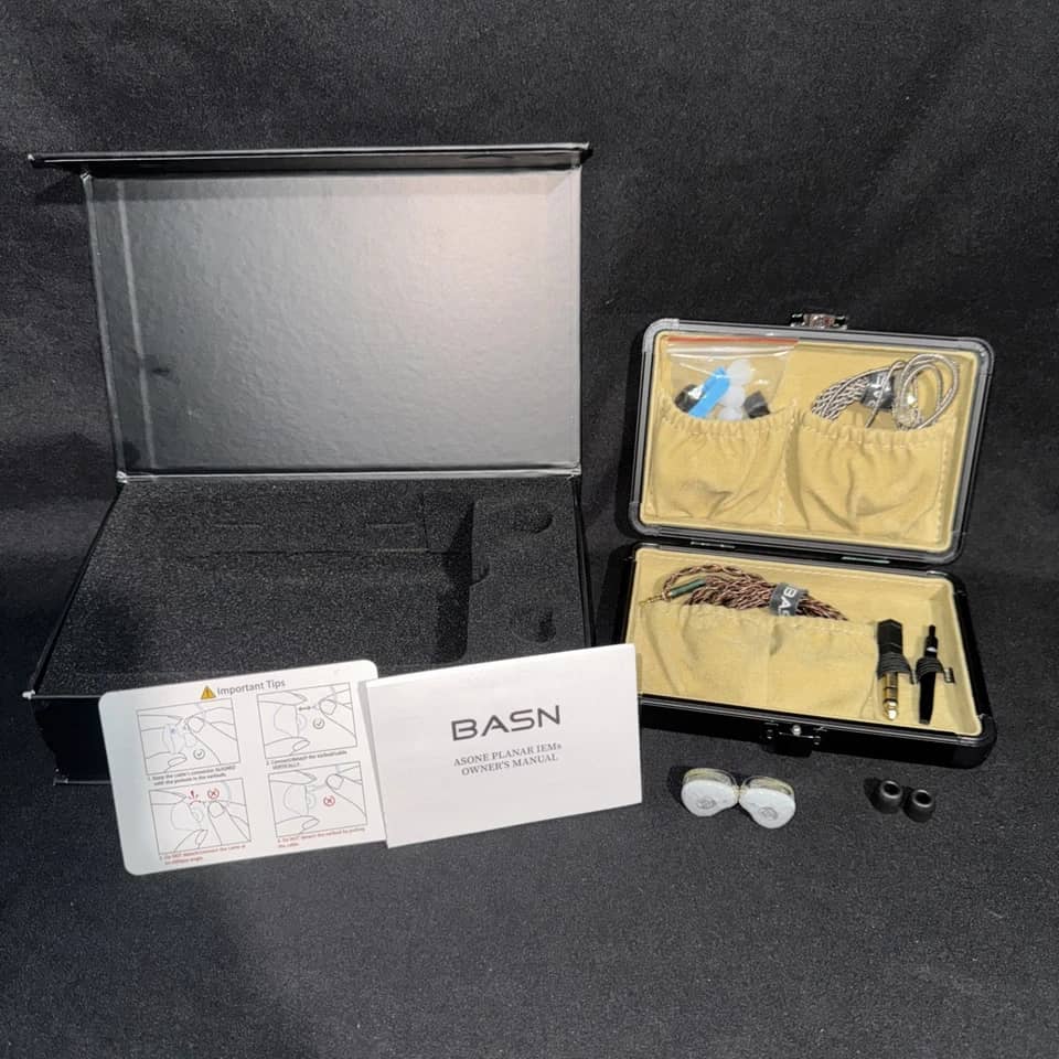 BASN ASONE Headphones & Earbuds Blue New