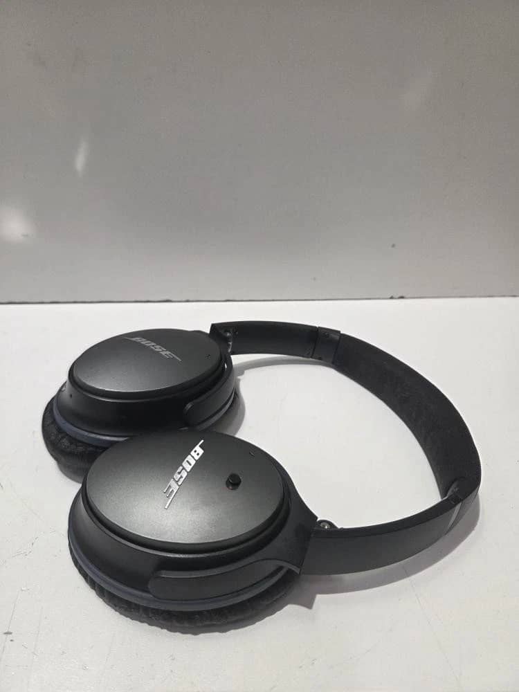 Bose QuietComfort 25 Acoustic Headphones & Earbuds Black New