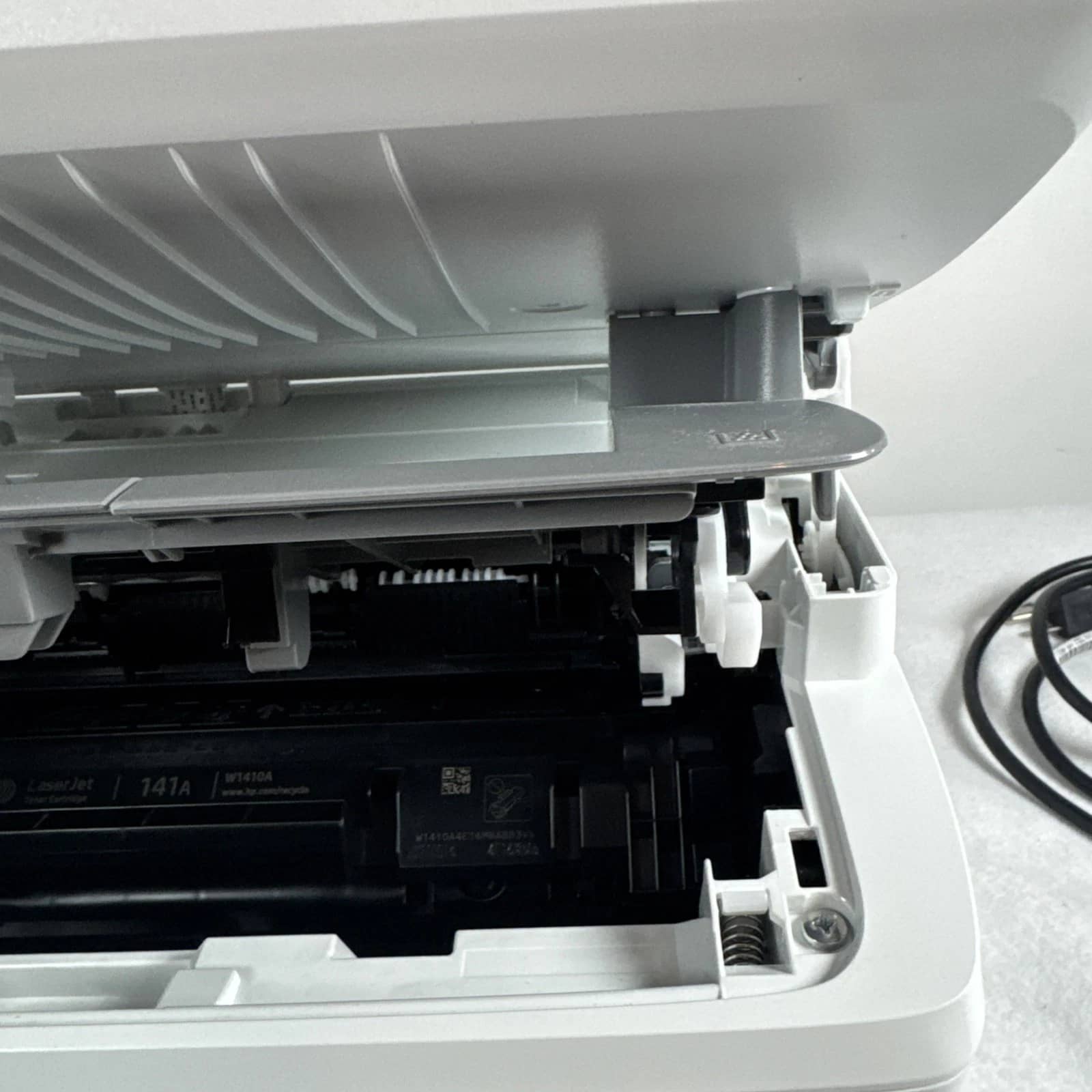 HP Laserjet MFP M140we Printers New