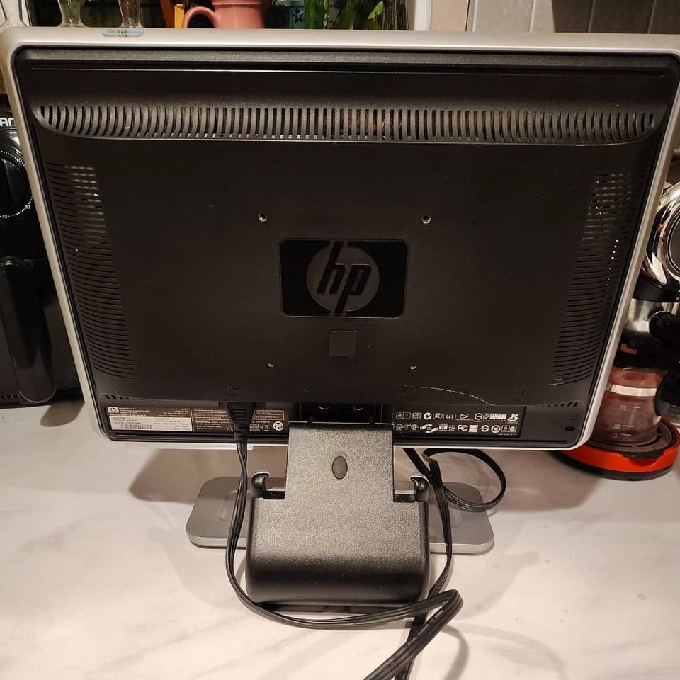 HP W1707 Monitors