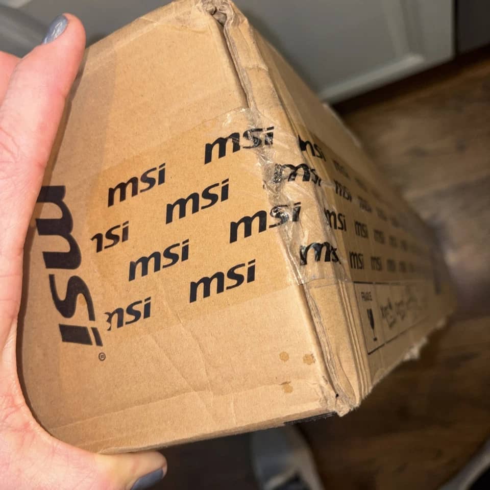 MSI X32 Monitors