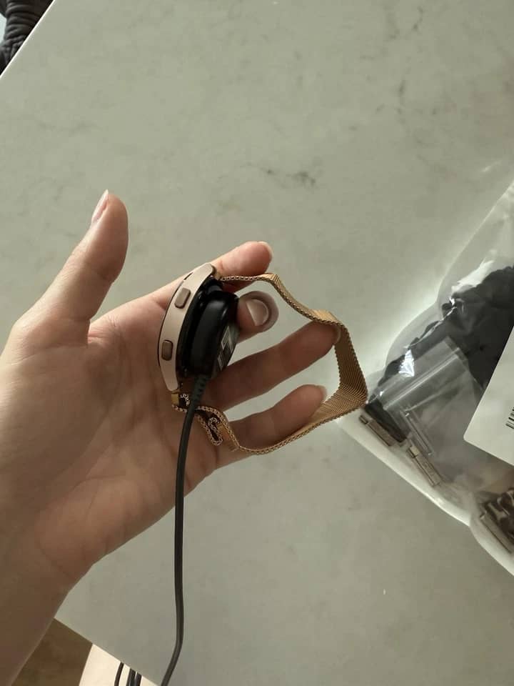 Samsung Watch Series 4 Smartwatches