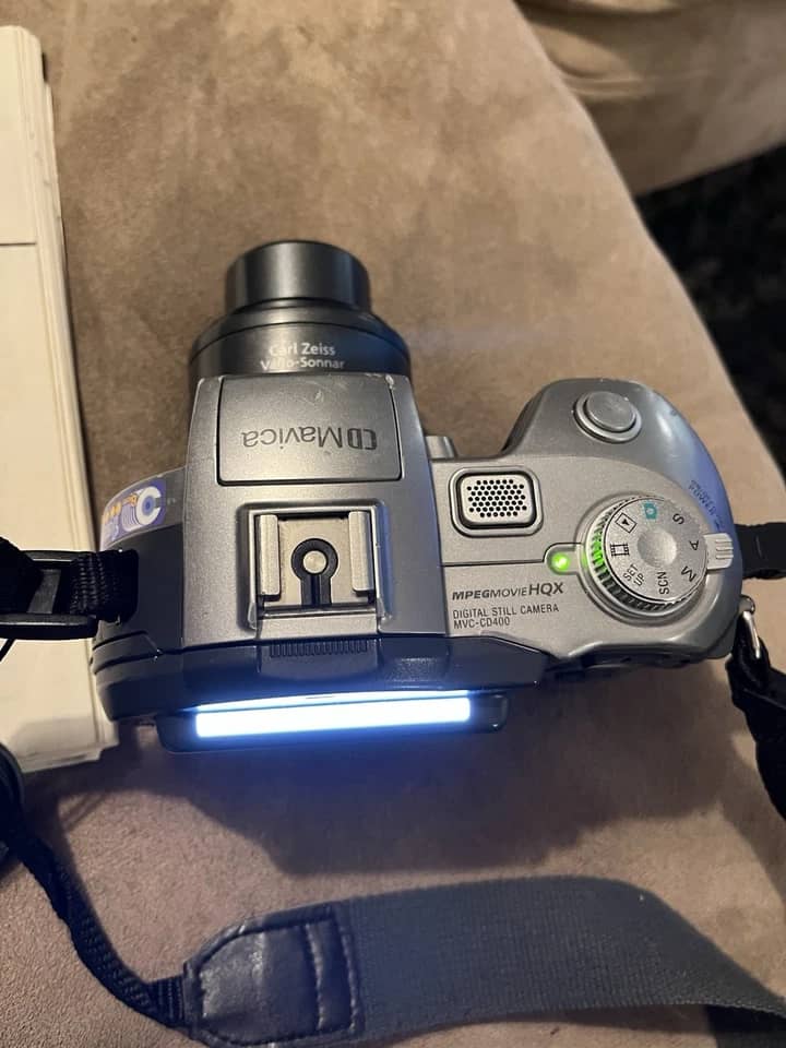 Sony MVC-CD400 Digital Cameras Black New Body Only