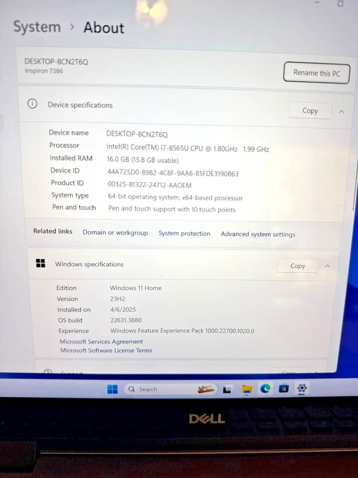Dell Inspiron 15 7586 Computers