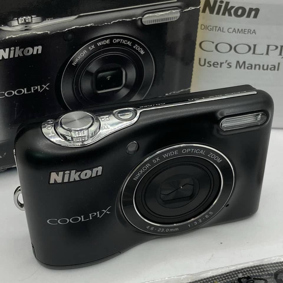 Nikon COOLPIX L30 Digital Cameras Silver Used - Good Body Only