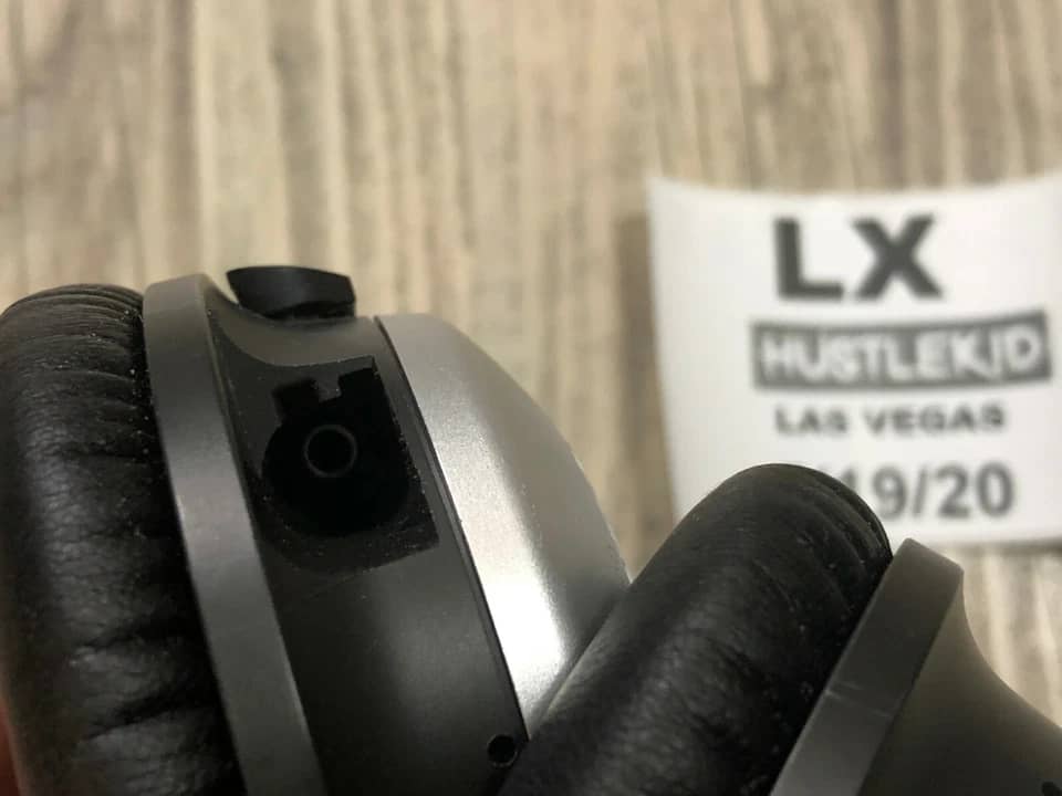 Bose QuietComfort 15 Headphones & Earbuds 