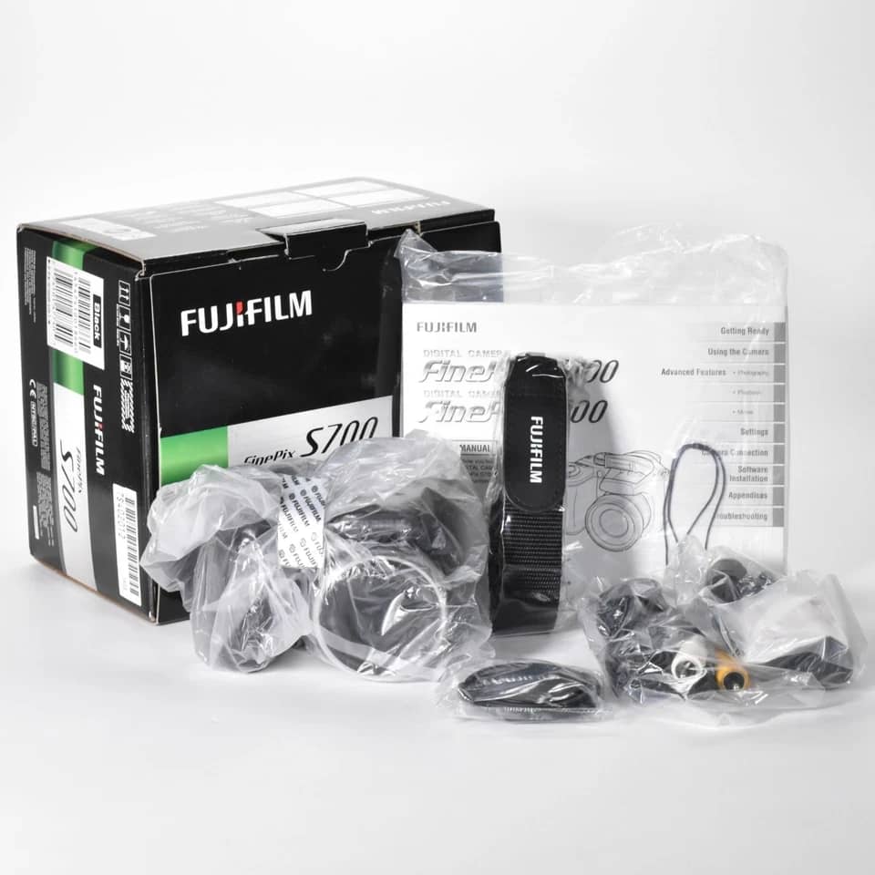 Fujifilm S700 Digital Cameras Black Open-Box Excellent Body Only