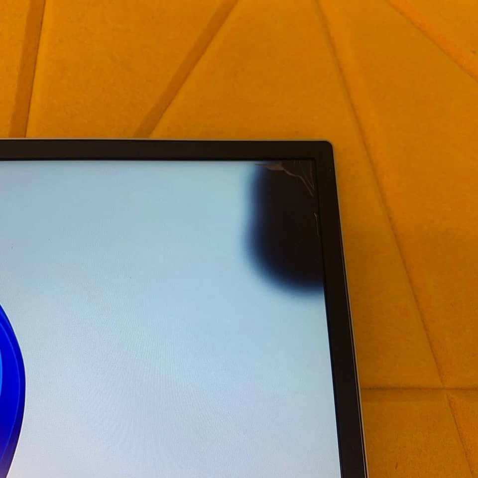 LG LG gram +view Monitors