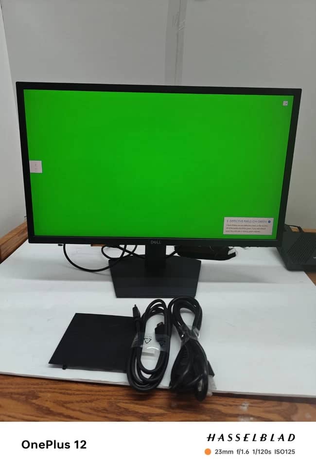 Dell SE2425H Monitors