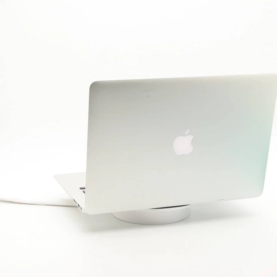 Apple MacBook Air (2017) Computers