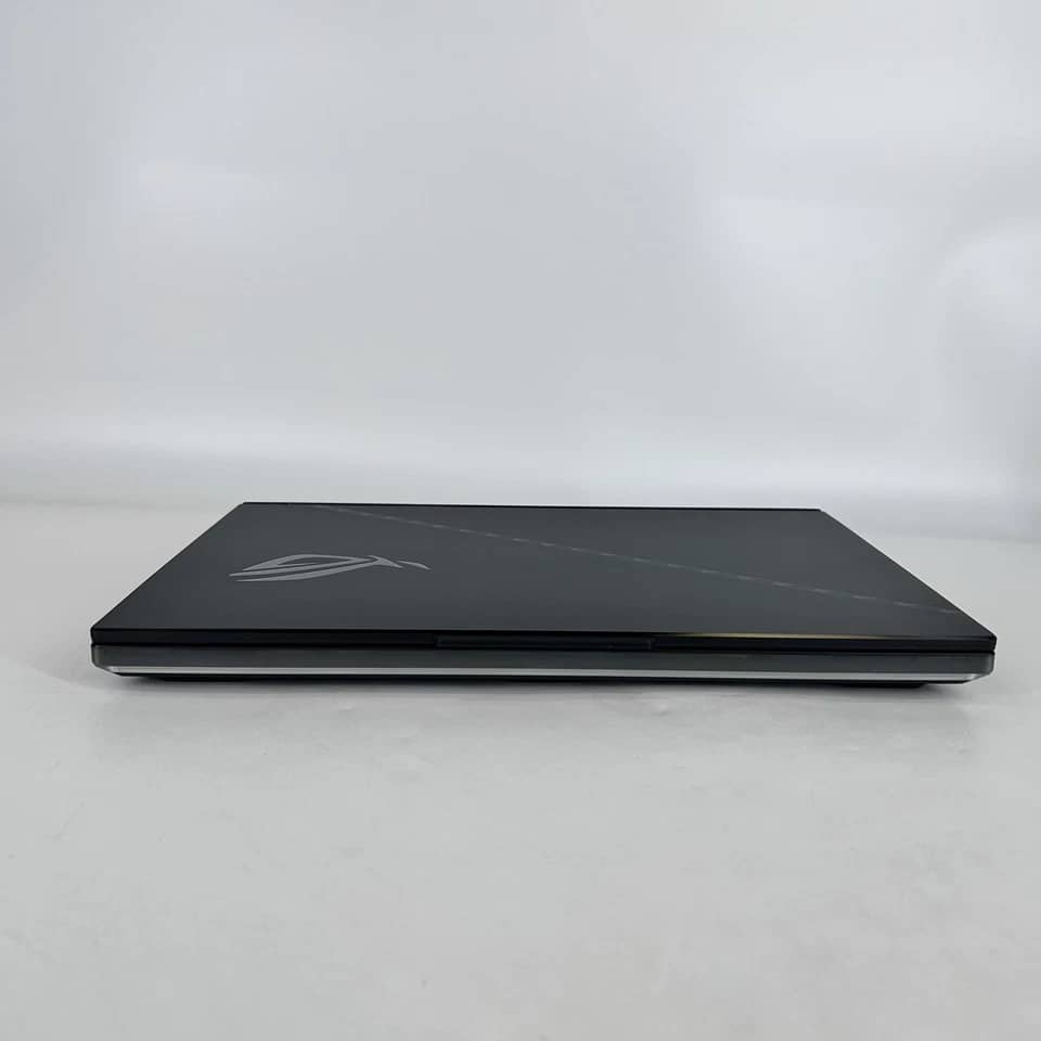 ASUS ROG Strix Scar G634 Computers