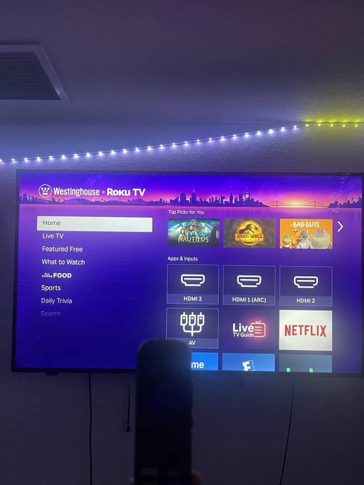Roku 100012586 TVs