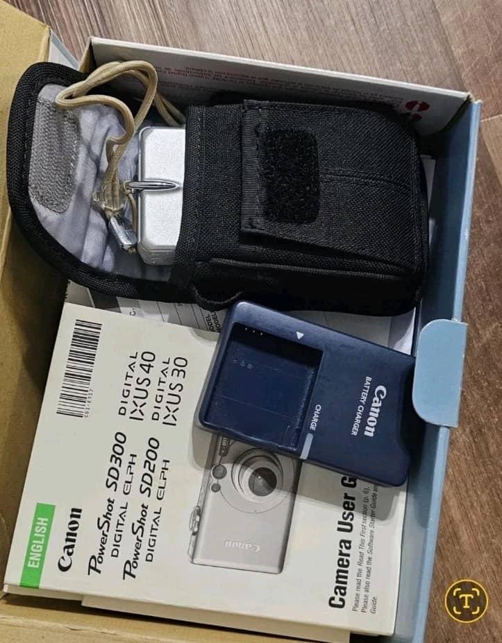 Canon PowerShot SD200 Digital Cameras Silver New Body Only