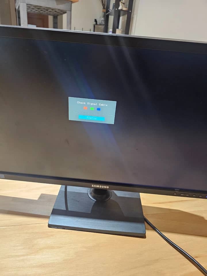 Samsung S24C200BL Monitors