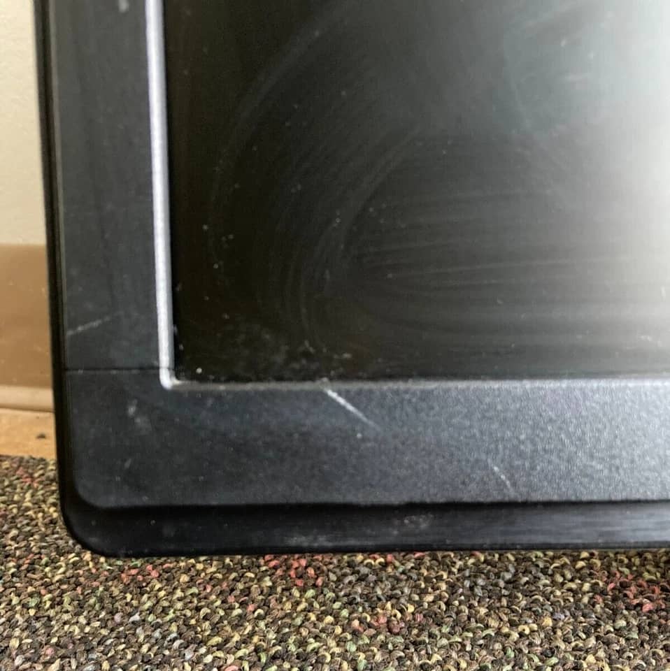 HP W2371b Monitors