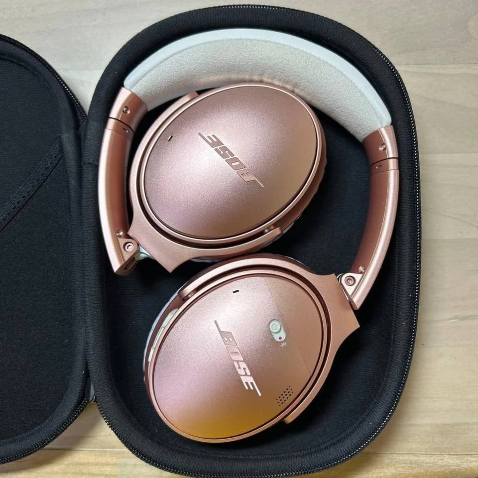 Bose QuietComfort 35 II Headphones & Earbuds 