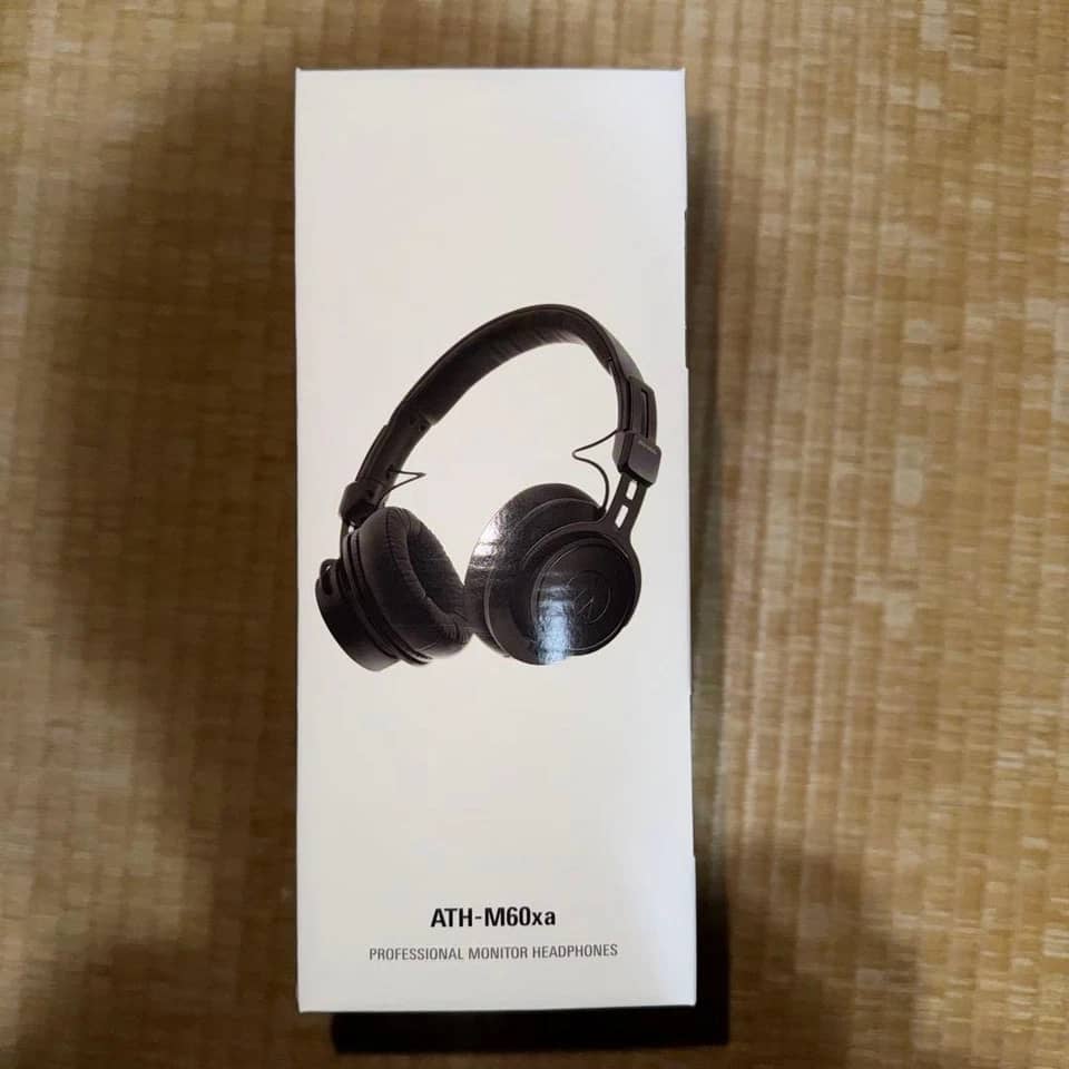 Audio-Technica ATH-M60x Headphones & Earbuds 