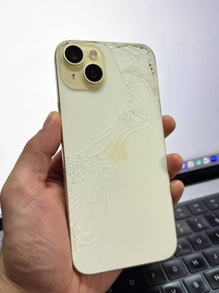 Apple iPhone 15 Plus Cell Phones