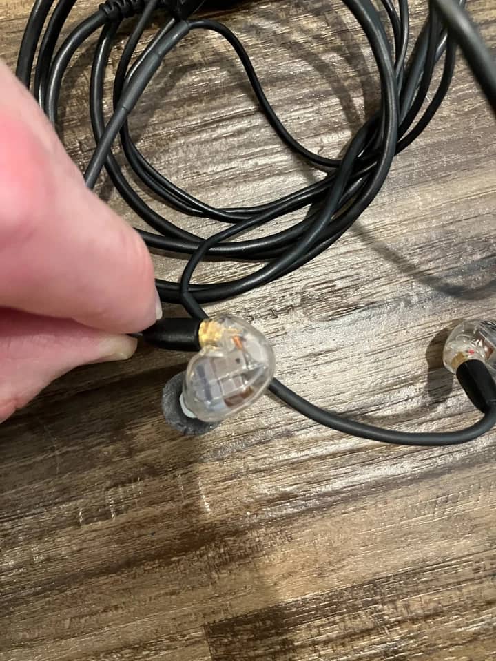 Shure SE535 Headphones & Earbuds Transparent New