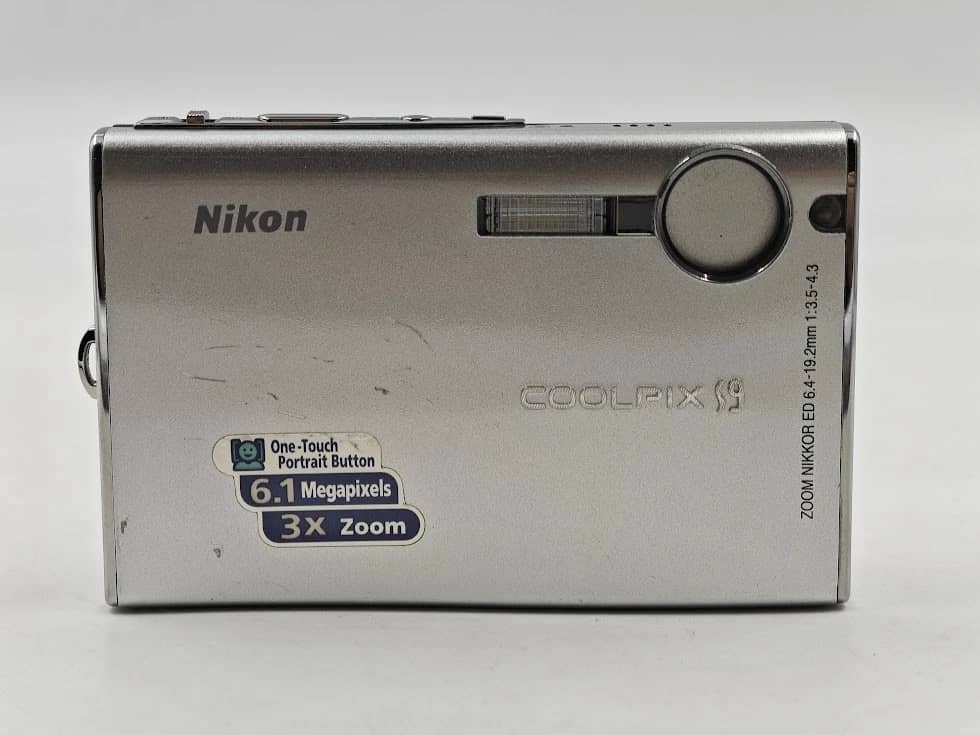 Nikon s9 Digital Cameras Gray New Body Only